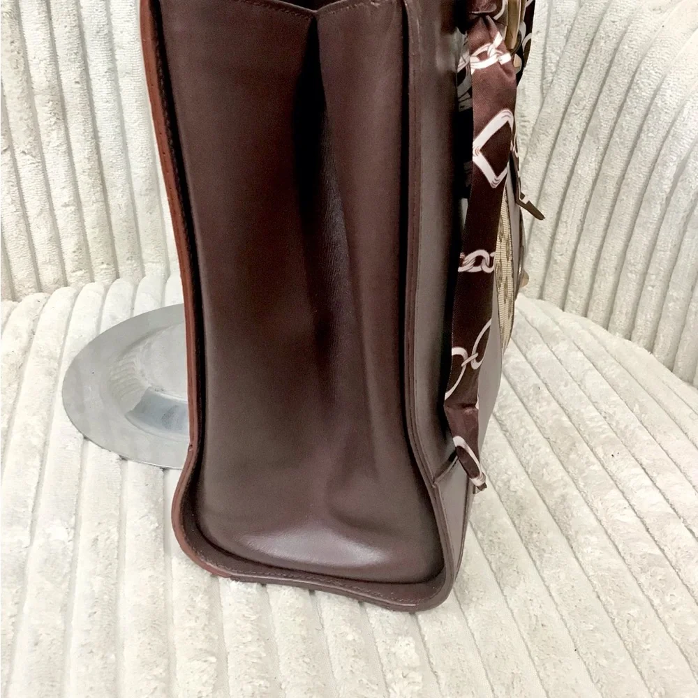 Gucci Bags - Picture 7 of 16